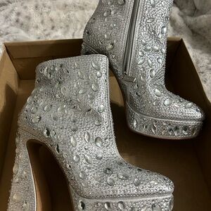 Bling bling, Jessica Simpson rhinestone platform booties size 7